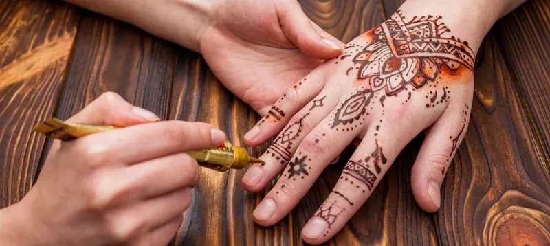 Tips-for-Applying-Mehndi